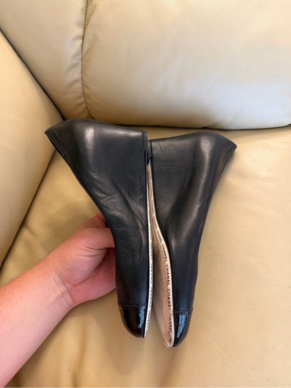 CHANEL Cap Toe Wedge Pumps Black Leather & Patent Leather Size 41 - Picture 6 of 6